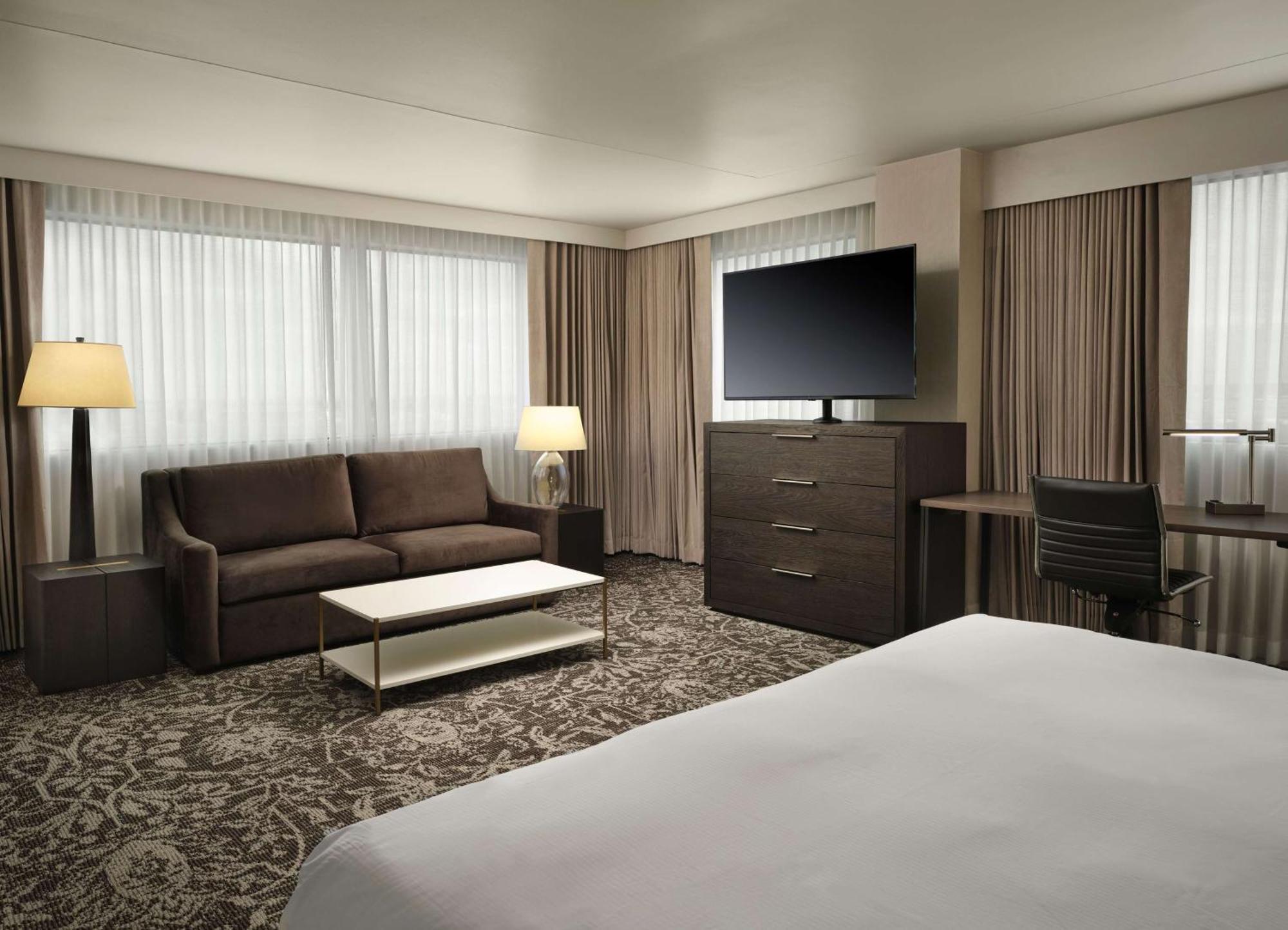 Отель Hilton Atlanta Airport Колледж Парк Экстерьер фото